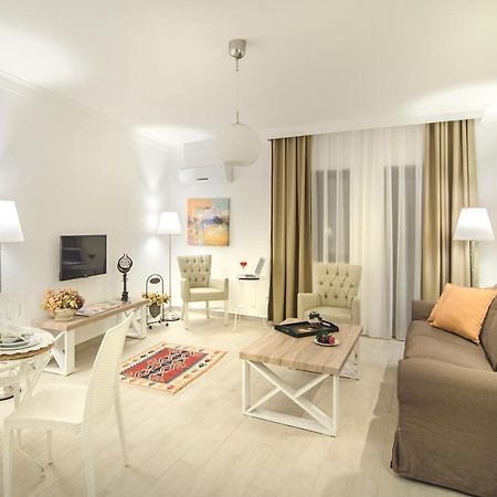 Rodina Suites Hotel Кушадасы Экстерьер фото